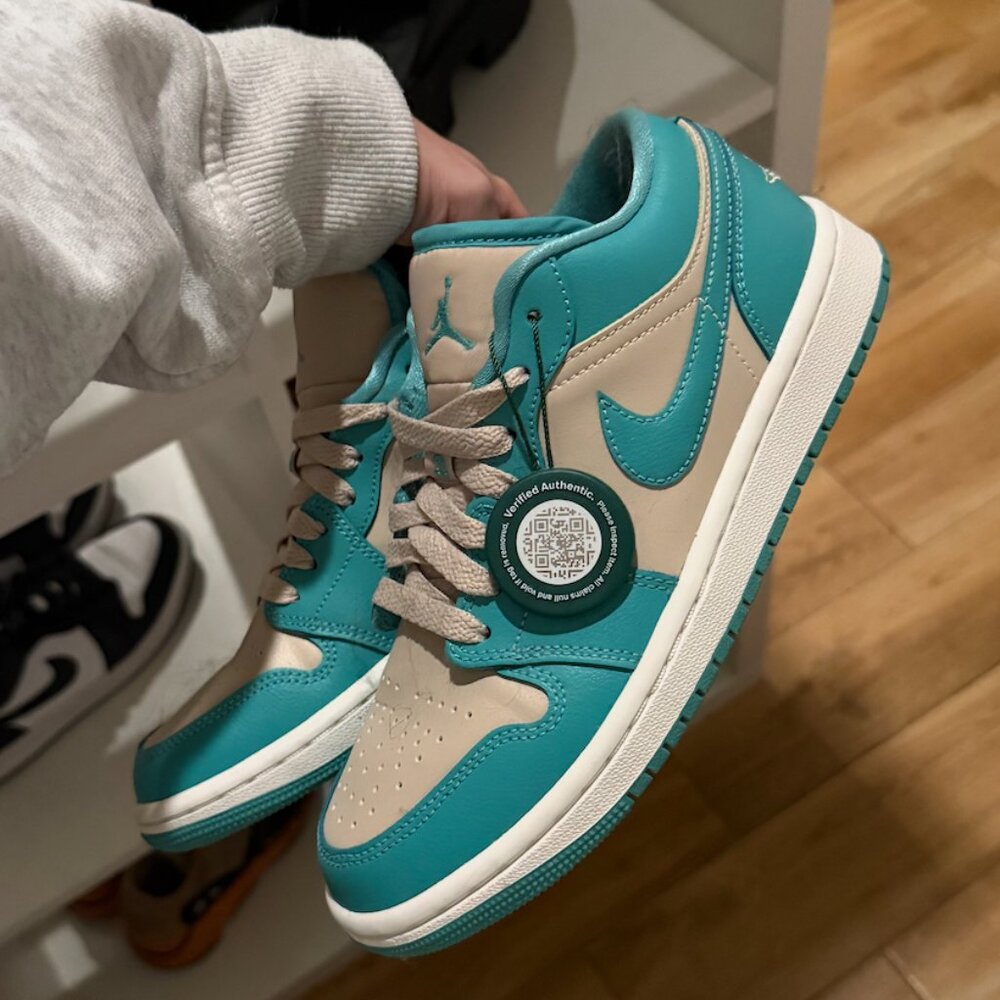 Nike Air Jordan 1 Low – Tropical Teal 🩵